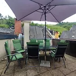 Innenstadt Mit Dachterasse, Grill, Bis 8 Personen, 3 Sz