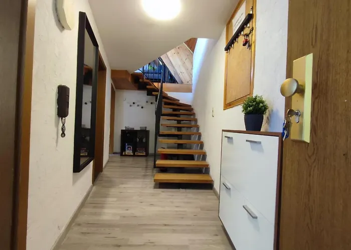 Innenstadt Mit Dachterasse, Grill, Bis 8 Personen, 3 Sz