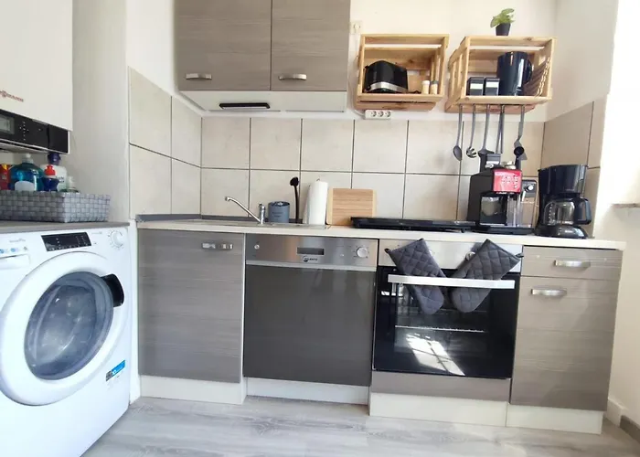 アパート Innenstadt Mit Dachterasse, Grill, Bis 8 Personen, 3 Sz コッヘム